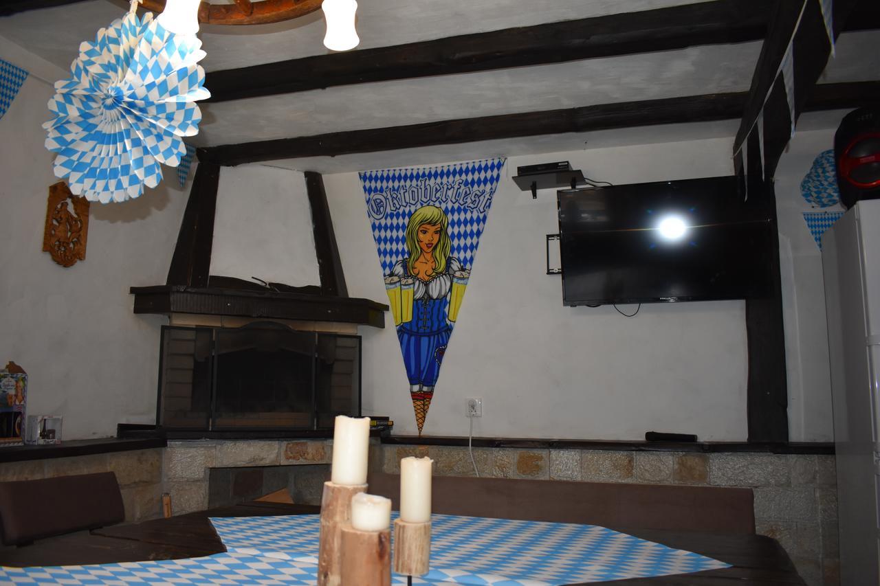 Bavaria House Hotel Govedarci Kültér fotó